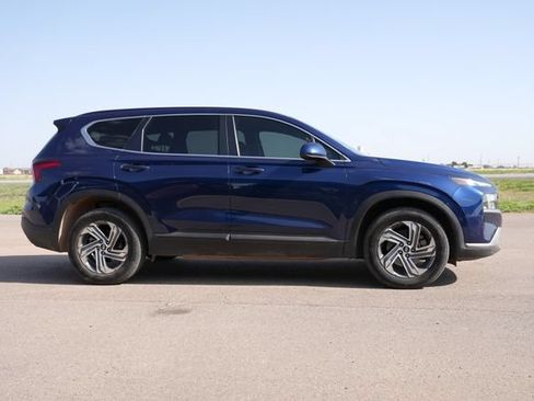 Used 2023 Hyundai Santa Fe SE FWD image 5