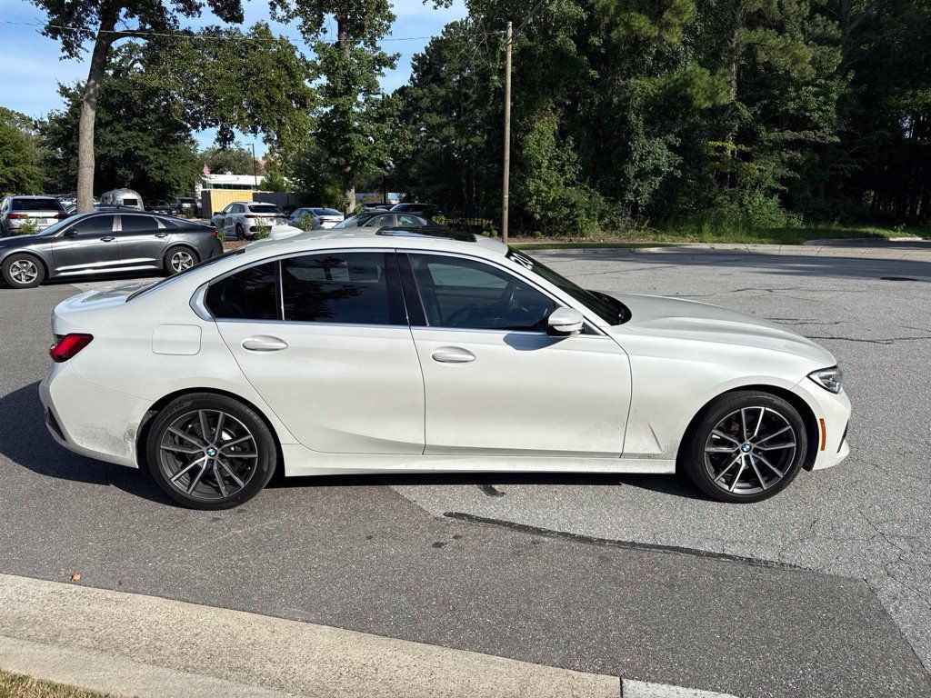 Used 2020 BMW 330i Sedan w/ Convenience Package RWD image 6