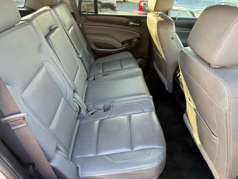 Used 2017 Chevrolet Tahoe LT RWD image 18