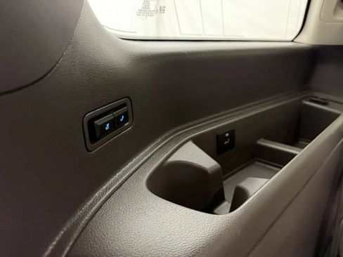 Used 2021 Ford Expedition Limited w/ Equipment Group 302A AWD/4WD image 34