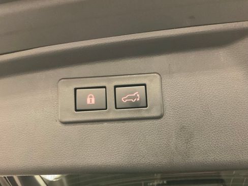 Used 2024 Subaru Outback Limited AWD/4WD image 37