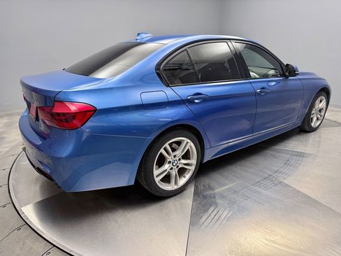 Used 2017 BMW 330i xDrive Sedan image 5