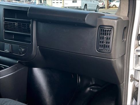 Used 2024 Chevrolet Express 2500 w/ Driver Convenience Package image 13