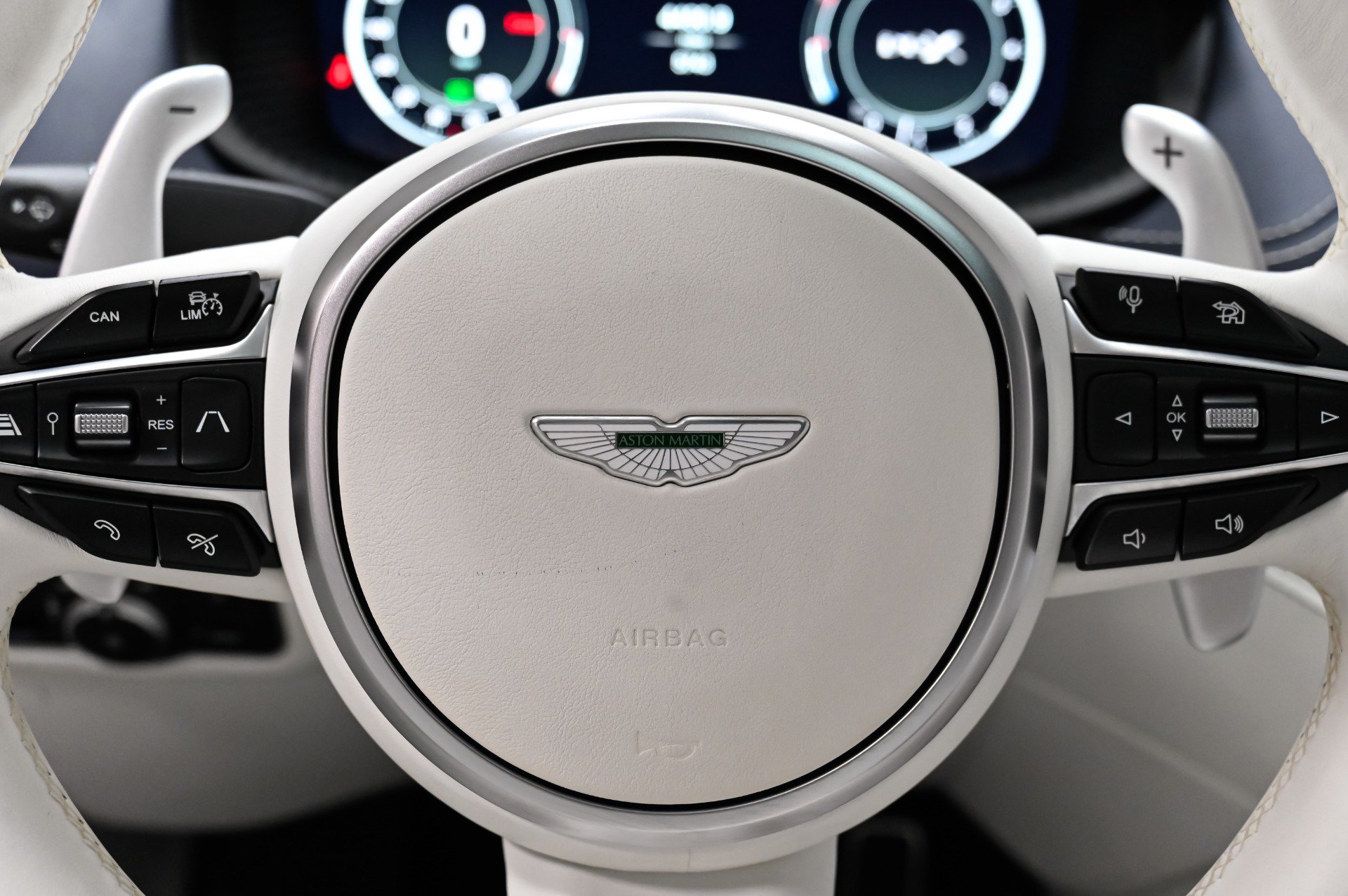 Used 2023 Aston Martin DBX 707 AWD/4WD image 44