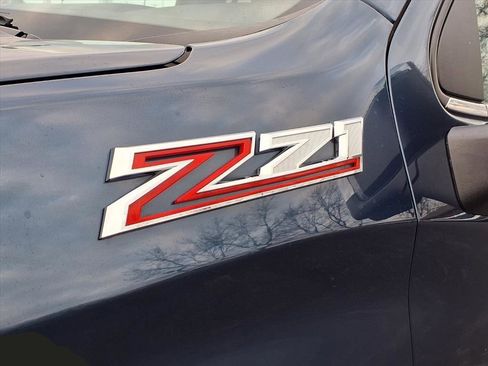 Used 2019 Chevrolet Silverado 1500 LTZ w/ LTZ Convenience Package image 31