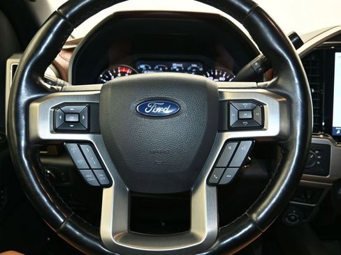 Used 2022 Ford F250 Platinum AWD/4WD image 13