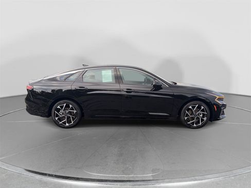 Used 2025 Kia K5 EX FWD image 6