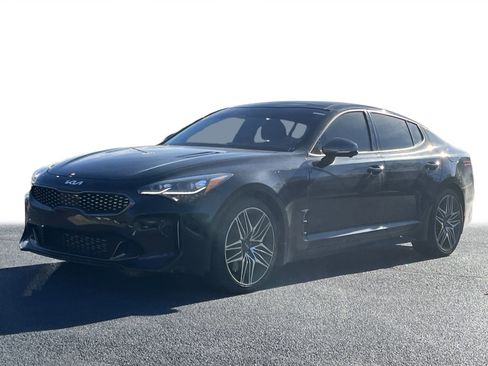 Certified 2023 Kia Stinger GT2 image 21