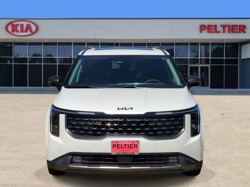 New 2026 Kia Carnival SX w/ SX Dark Edition Package FWD image 2