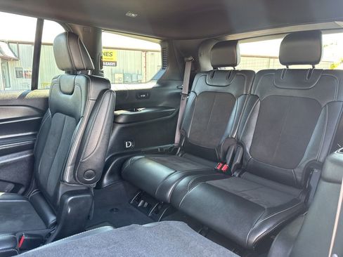 Used 2023 Jeep Grand Cherokee L Altitude image 23