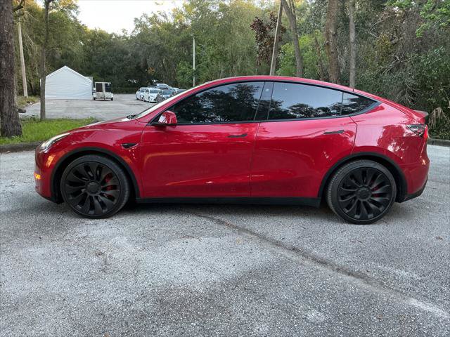 Used 2021 Tesla Model Y Performance AWD/4WD image 3