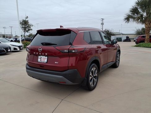 Used 2021 Ford Expedition XLT image 24