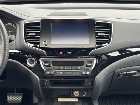Used 2023 Honda Ridgeline Black Edition image 20