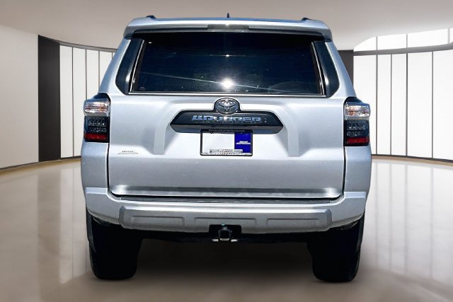 Used 2024 Toyota 4Runner TRD Off-Road AWD/4WD image 5