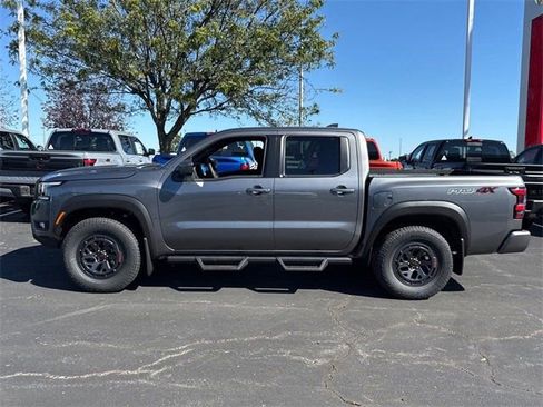 New 2026 Nissan Frontier PRO-4X w/ Pro-4x Convenience Package image 4