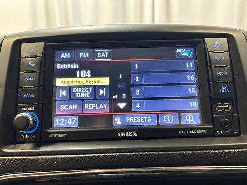 Used 2019 Dodge Grand Caravan GT FWD image 4