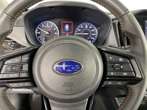Used 2025 Subaru Crosstrek 2.5i Limited AWD/4WD image 15
