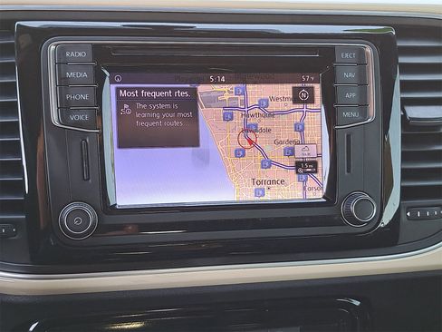 Used 2019 Volkswagen Beetle 2.0T Final Edition SEL image 21