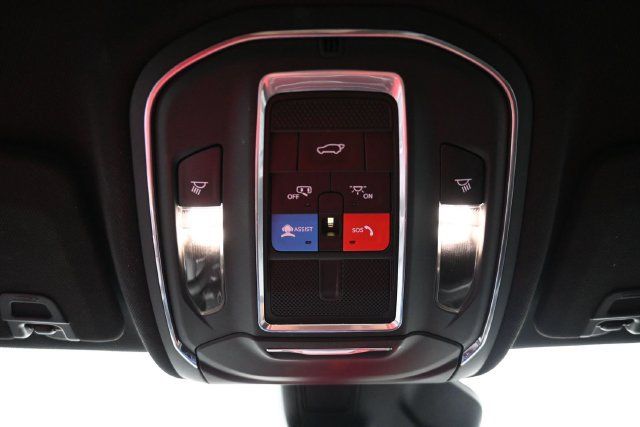 Used 2024 Jeep Grand Cherokee Altitude AWD/4WD image 32