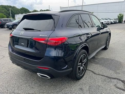Used 2023 Mercedes-Benz GLC 300 4MATIC image 3