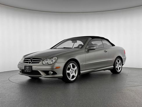 Used 2007 Mercedes-Benz CLK 550 Cabriolet image 1