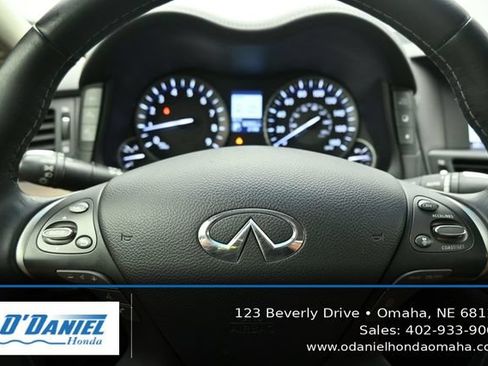 Used 2015 INFINITI Q70 L 3.7 w/ Deluxe Touring Package AWD/4WD image 28