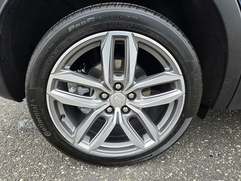 Used 2020 Cadillac XT4 Sport w/ Technology Package image 45