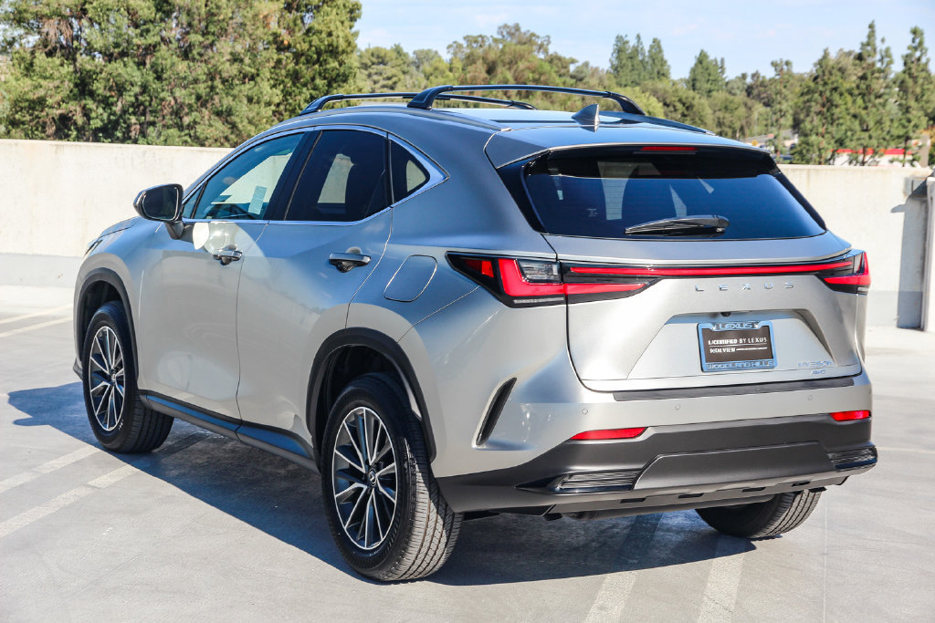 Certified 2025 Lexus NX 350h AWD w/ Cold Area Package image 7