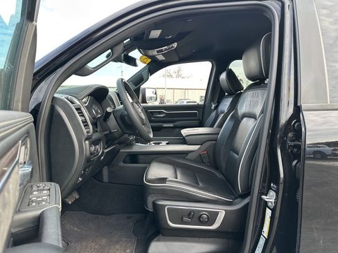 Used 2025 RAM 1500 Laramie image 21