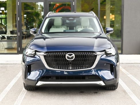 Certified 2025 MAZDA CX-90 3.3 Turbo w/ Premium Plus Pkg image 2