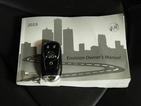 Used 2019 Buick Envision Essence image 44