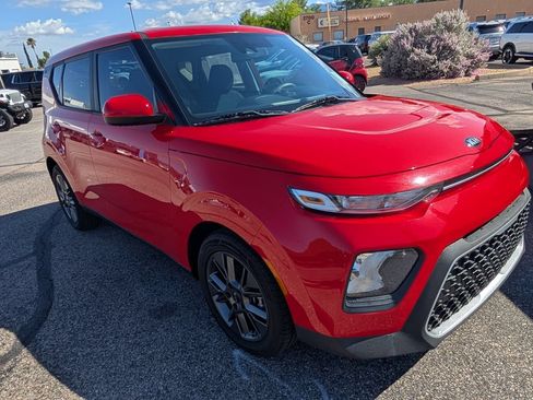 Used 2021 Kia Soul S FWD image 7