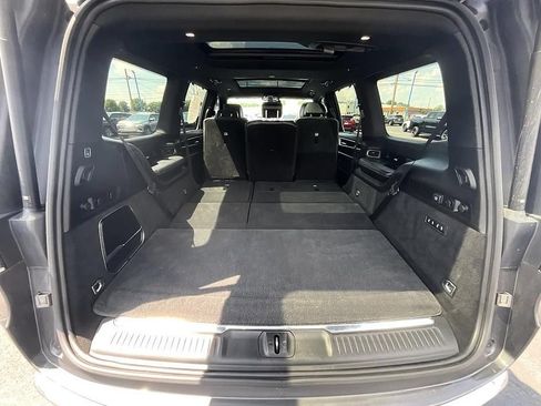 Used 2022 Jeep Grand Wagoneer Series I w/ Flexible Seating Group AWD/4WD image 10