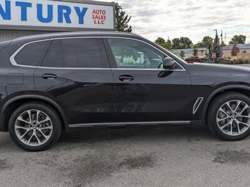 Used 2019 BMW X5 xDrive40i w/ Convenience Package AWD/4WD image 17