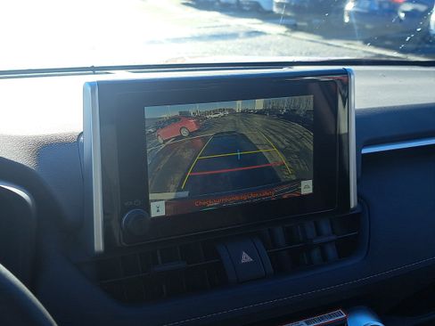 New 2025 Toyota RAV4 XLE w/ Convenience Package image 25