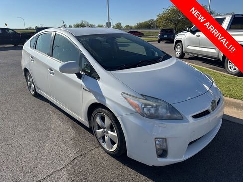 Used 2011 Toyota Prius Five w/ Advanced Technology Pkg image 1