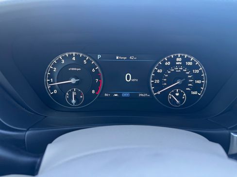 Used 2022 Genesis G90 3.3T Premium image 10