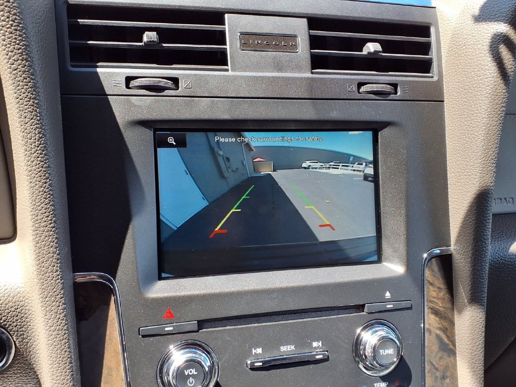 Used 2015 Lincoln Navigator 2WD image 9