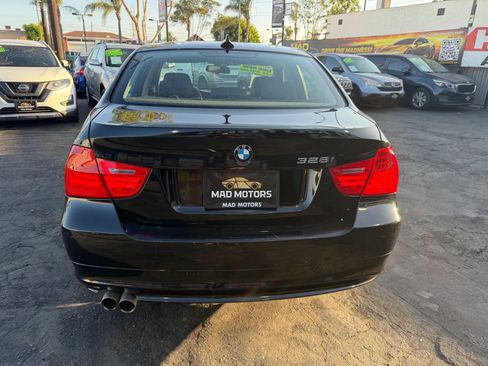 Used 2010 BMW 328i Sedan RWD image 8