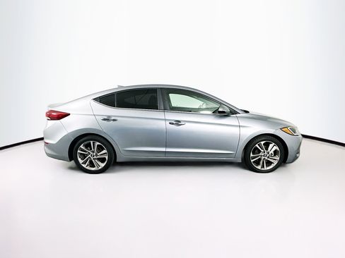 Used 2017 Hyundai Elantra Limited w/ Limited Tech Package 04 image 10