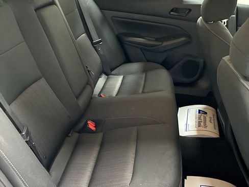 Used 2025 Nissan Altima 2.5 SV FWD image 25