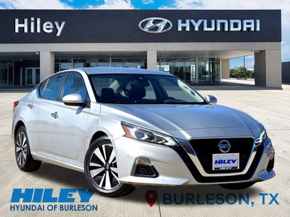 Used 2022 Nissan Altima 2.5 SV