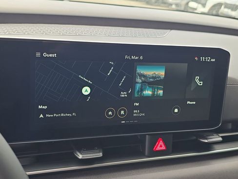 New 2026 Kia Carnival EX FWD image 24