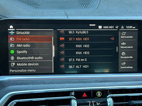 Used 2022 BMW X5 sDrive40i w/ Parking Assistance Package image 21