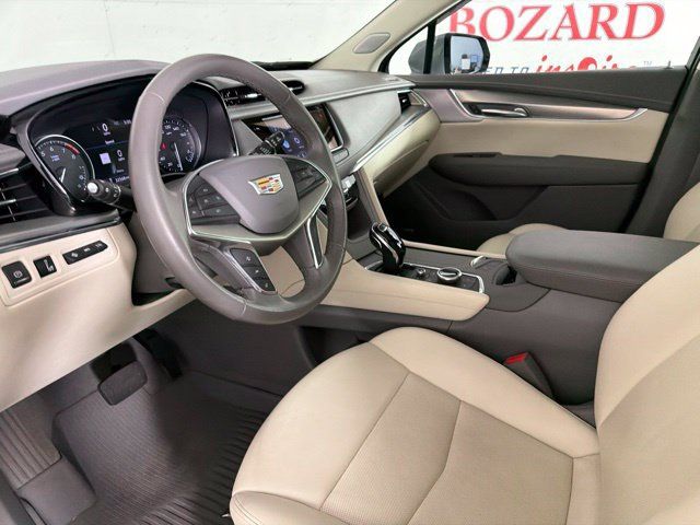 Used 2024 Cadillac XT5 Premium Luxury w/ Technology Package FWD image 19
