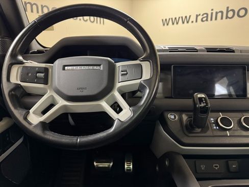 Used 2022 Land Rover Defender 110 SE image 9