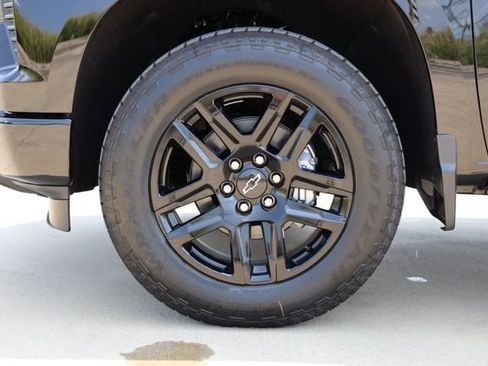 New 2026 Chevrolet Silverado 1500 RST w/ RST Select Package RWD image 9
