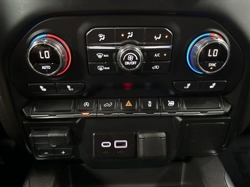 Used 2020 Chevrolet Silverado 1500 RST w/ All-Star Edition image 24