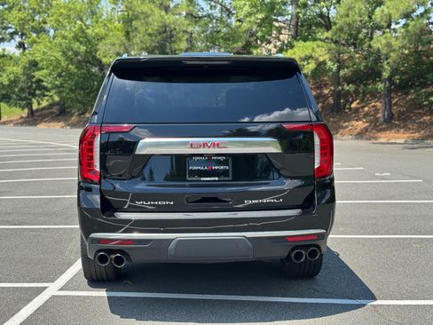 Used 2021 GMC Yukon Denali w/ Denali Ultimate Package AWD/4WD image 11