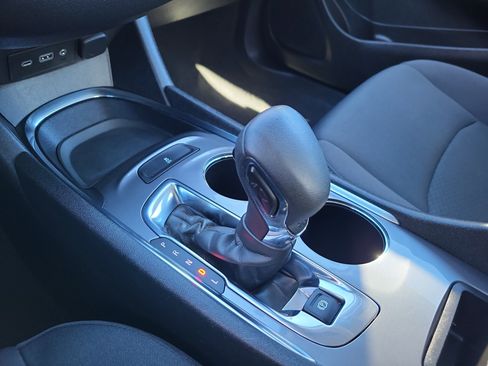 Used 2023 Chevrolet Malibu LT image 23